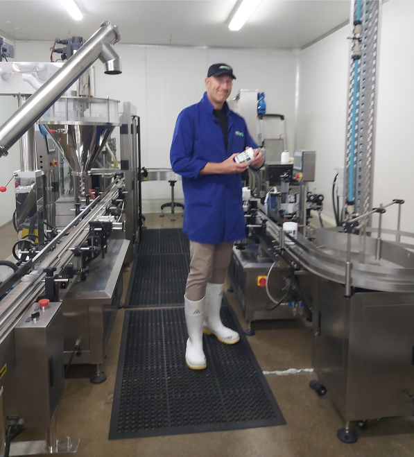 Meet Ben Winters, an authority in cat nutritional supplements.