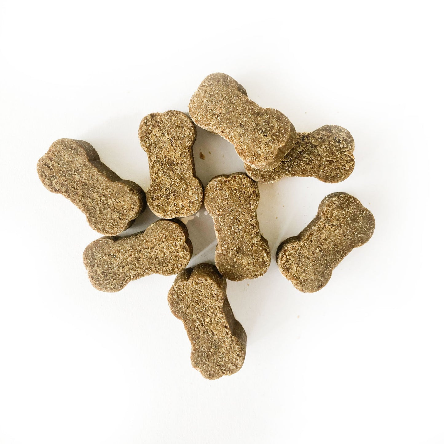 Nutritious soft chews for dogs - supplements 100% natural. Hip & Joint Puppy Soft Chews supporting mobility in dogs and puppies. Hip and joint soft chews  mobility supplement for puppy health. With GlycOmega-PLUS green-lipped mussel powder. For small or young dogs. Joint support with green-lipped mussel powder. Rich in omega 3, chondroitin and glucosamine for dogs and young puppies.. Rich in Omega3, glucosamine and chondroitin. 