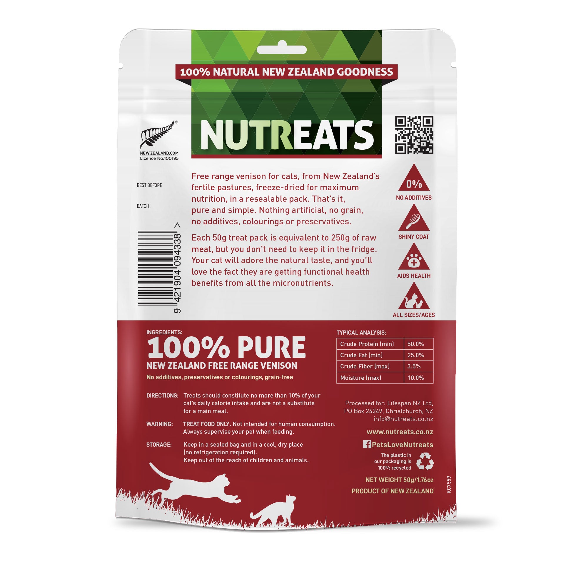Nutreats free range venison treats for cats. Rich in iron and 100% natural. Supporting your cat's health with tasty treats. Natural taste and good for teeth and general health and mobility.